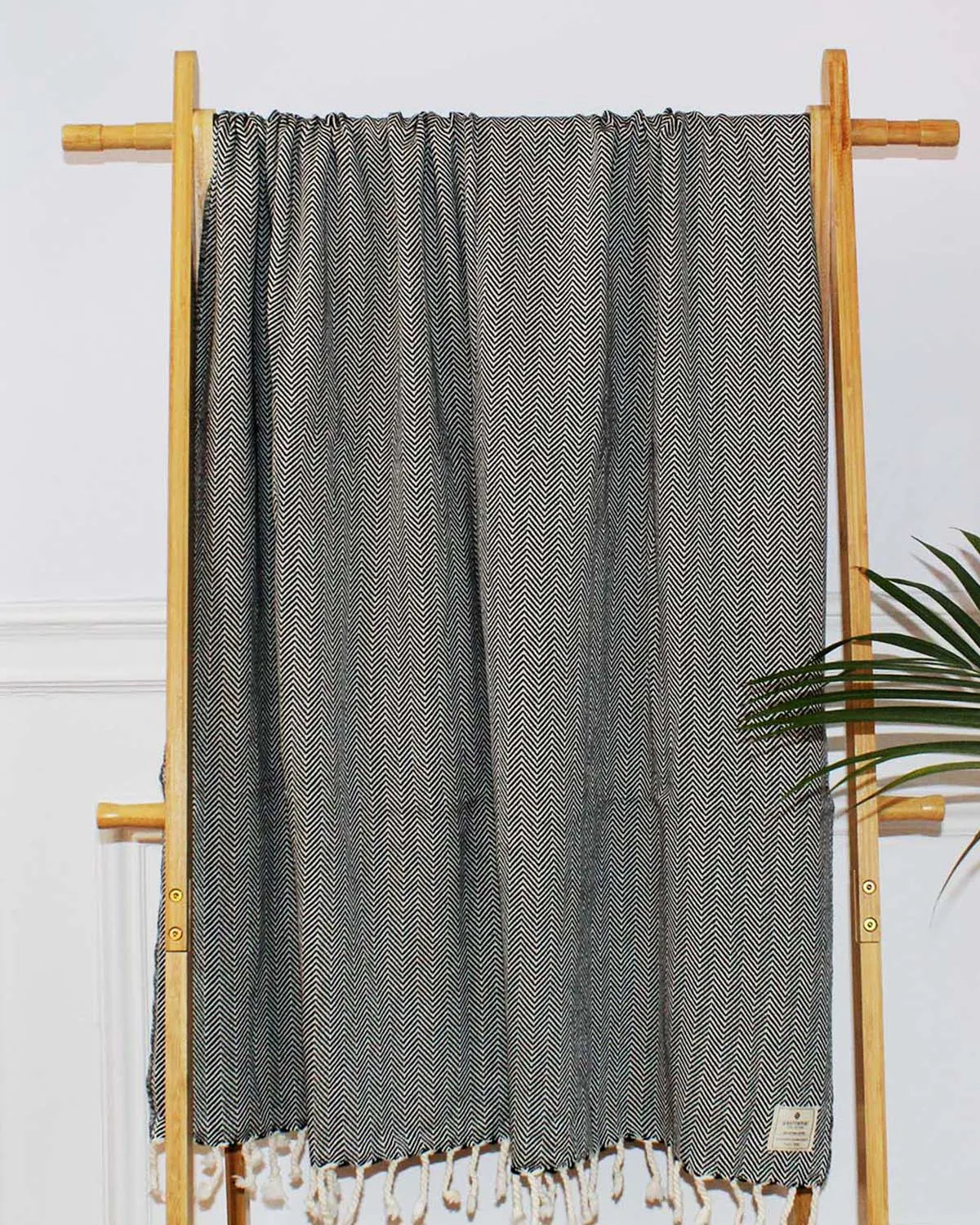 HERRINGBONE DESIGN TURKISH BATH TOWEL