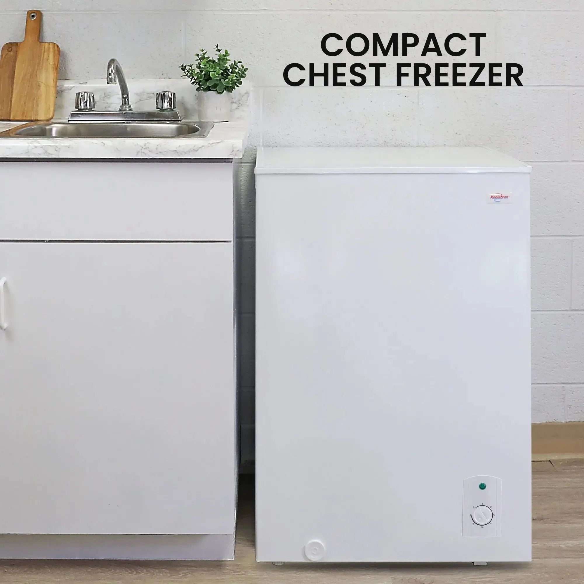 Koolatron Chest Freezer 5.0 Cu Ft, Compact Freezer (155L) White, Manual Defrost