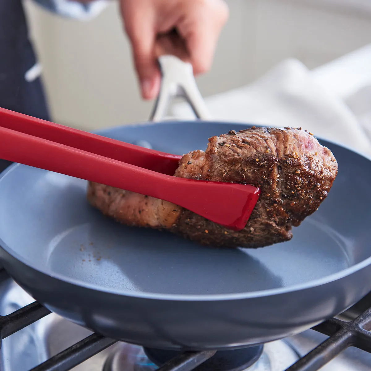 Platinum Silicone Tongs | Red