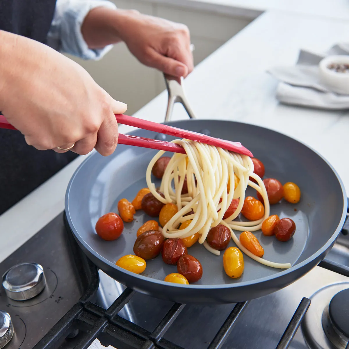 Platinum Silicone Tongs | Red