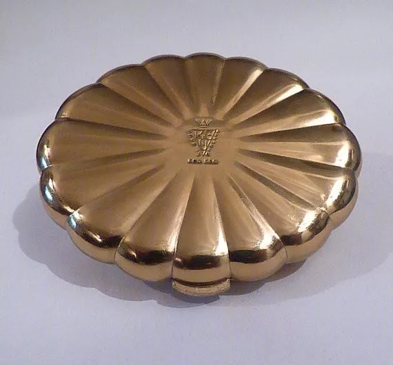Vintage Kigu Minuette musical powder box romantic gifts for her mid-century antiques