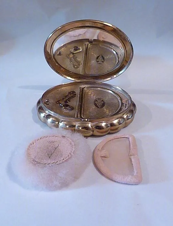 Vintage Kigu Minuette musical powder box romantic gifts for her mid-century antiques
